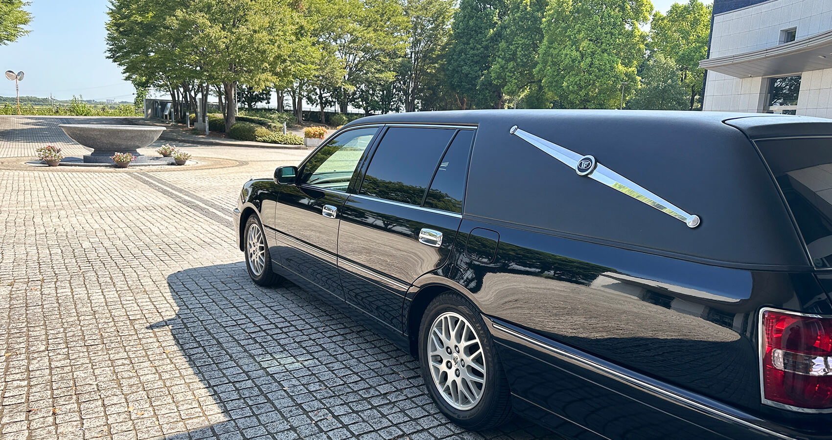 霊柩車