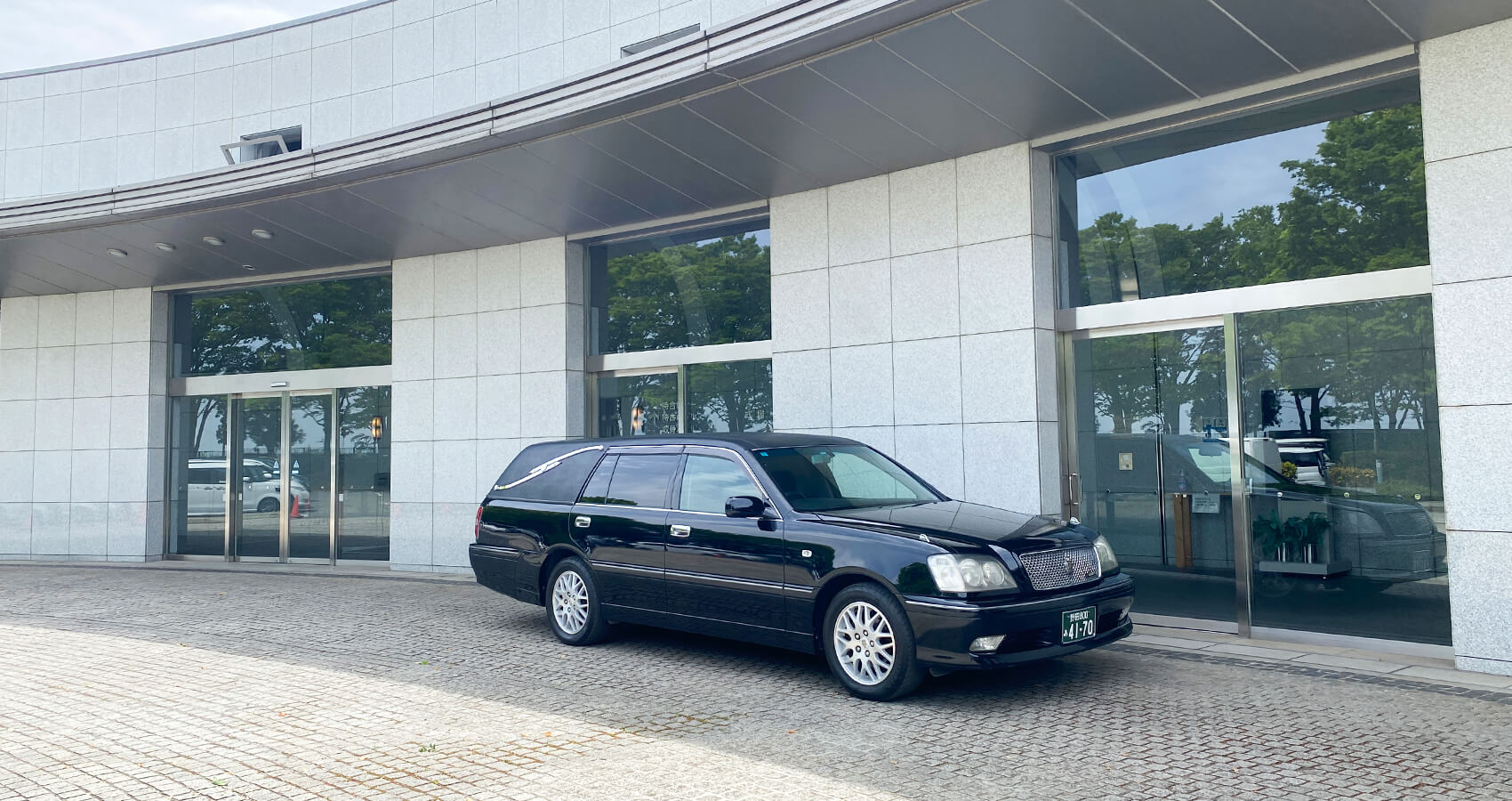 霊柩車
