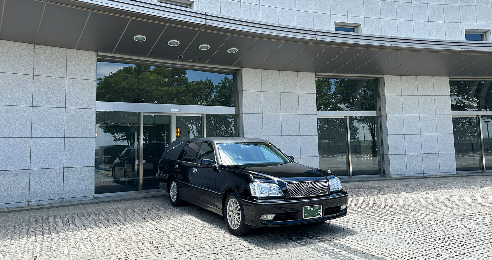 霊柩車