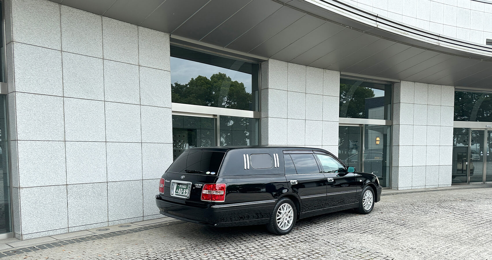 霊柩車